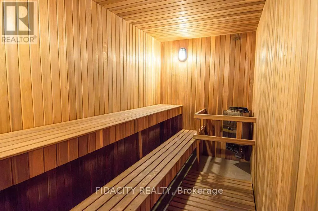 820 - 360 PATRICIA AVENUE