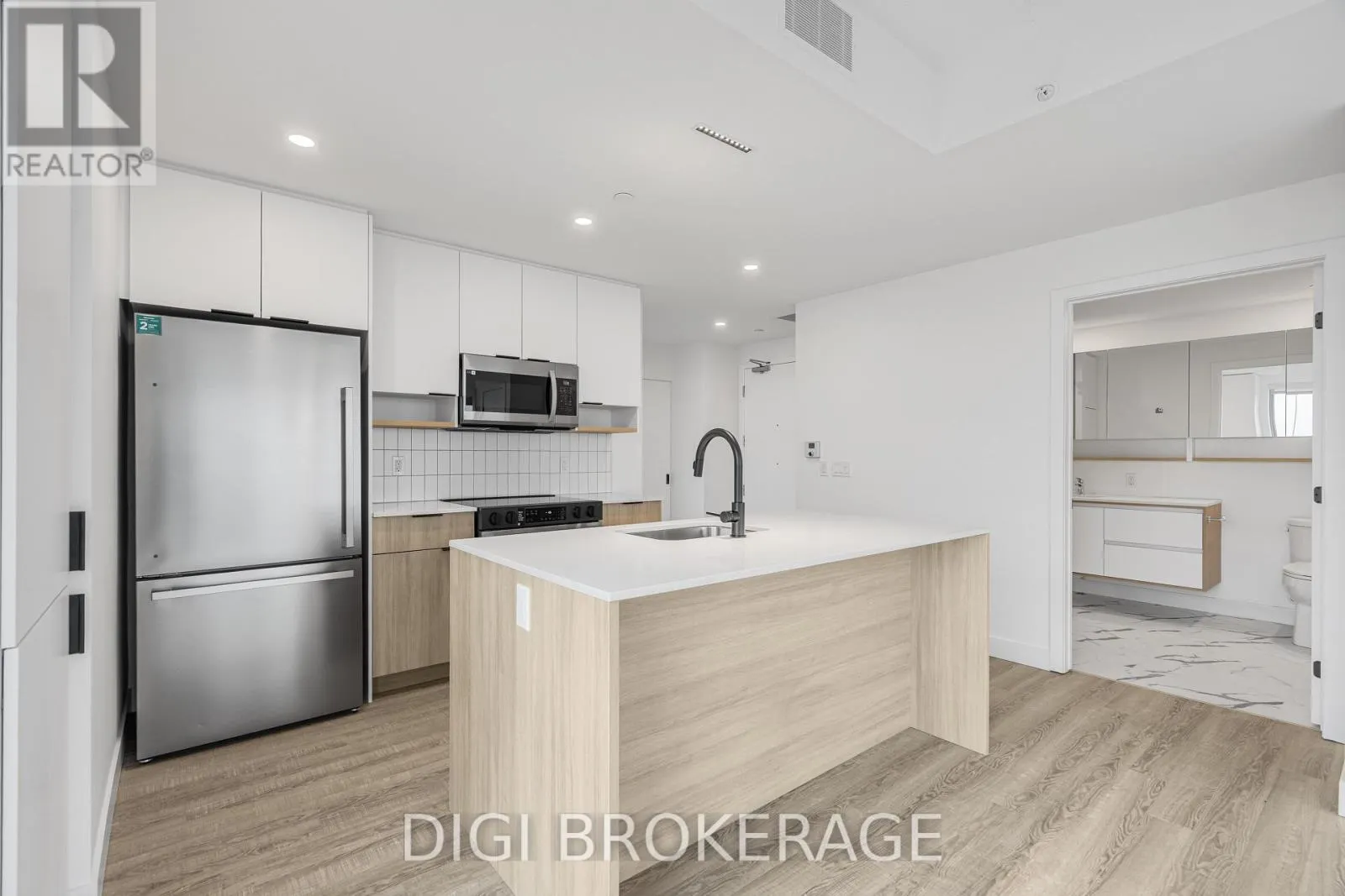 2107 - 1240 CUMMINGS AVENUE