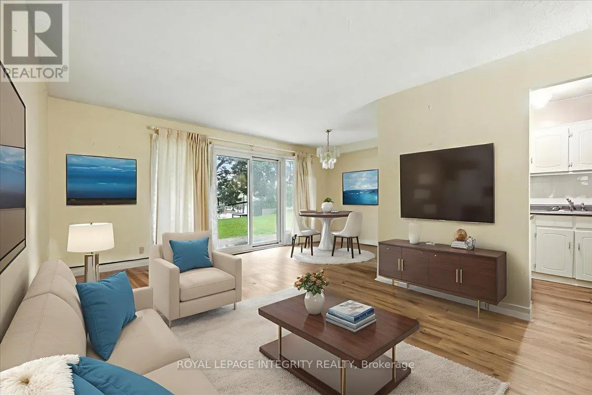 109 - 158A MCARTHUR AVENUE