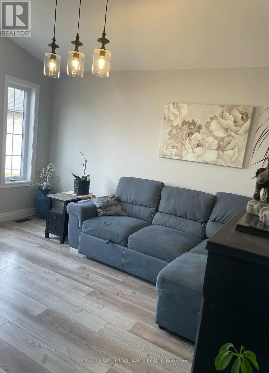 14 LEHTINEN CRESCENT