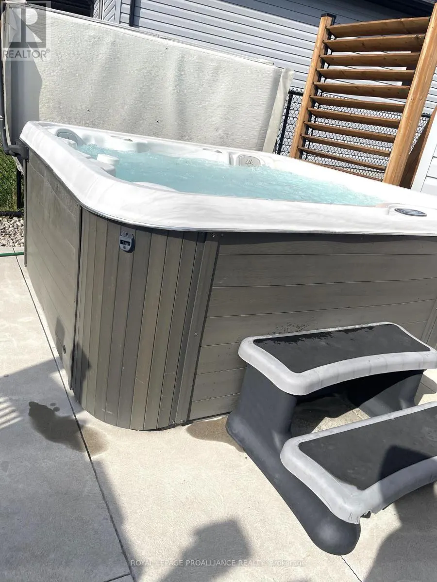 14 LEHTINEN CRESCENT