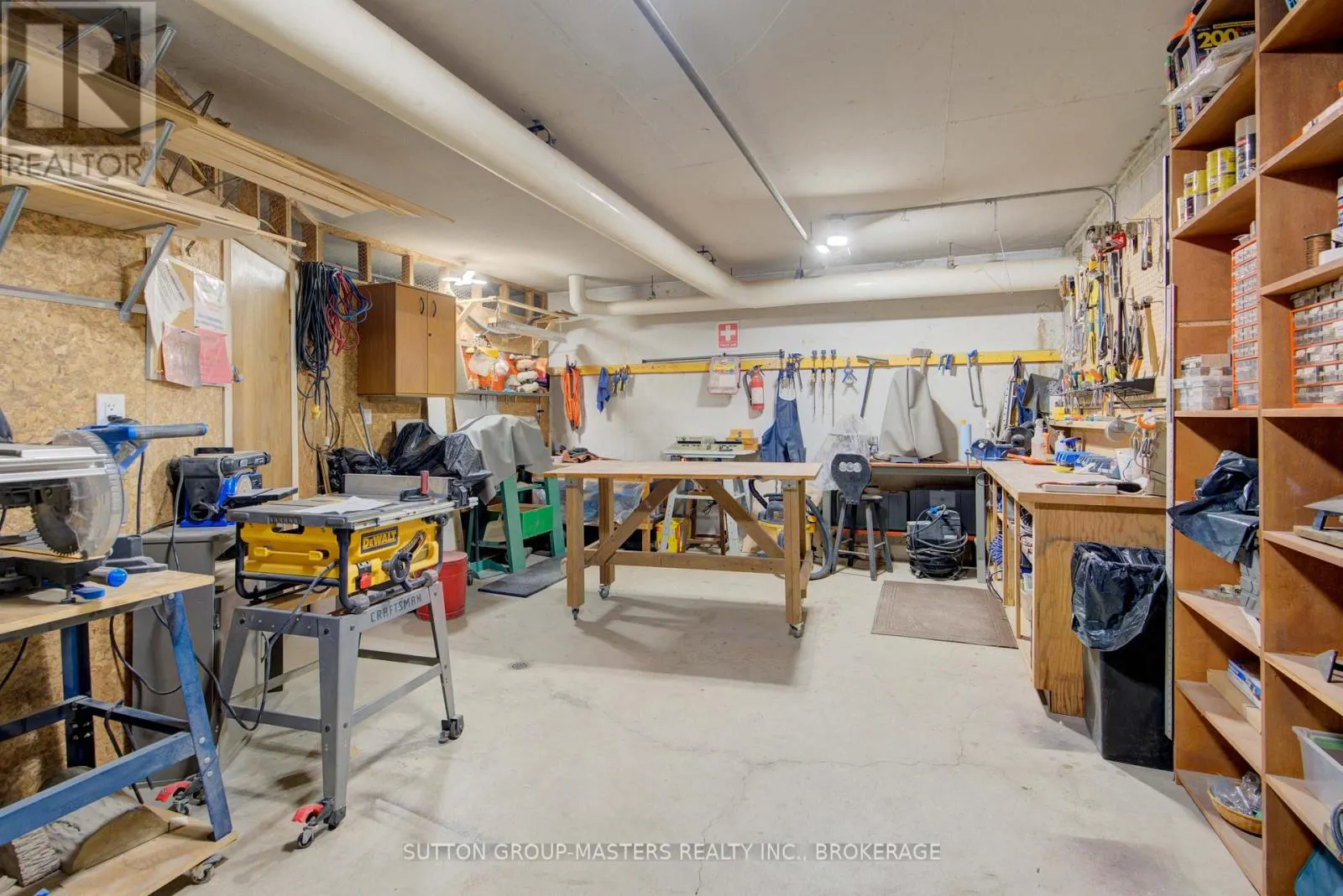 1004 - 257 BATH ROAD, #1004