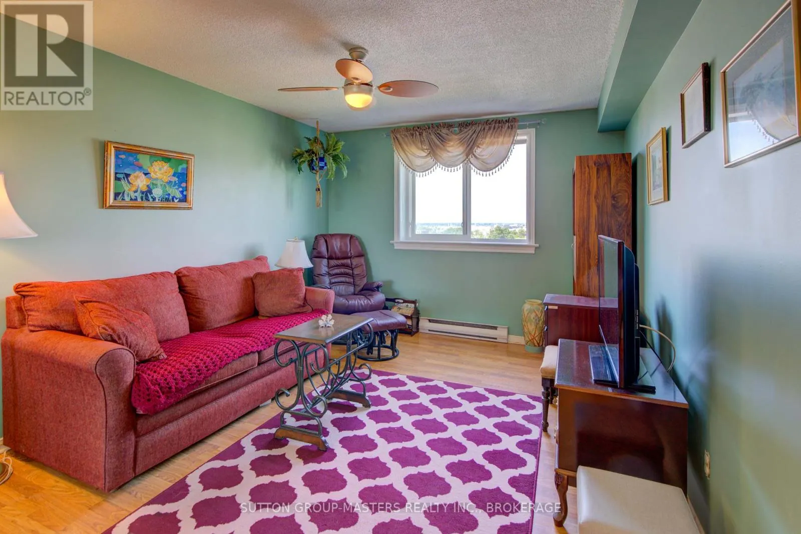 1004 - 257 BATH ROAD, #1004