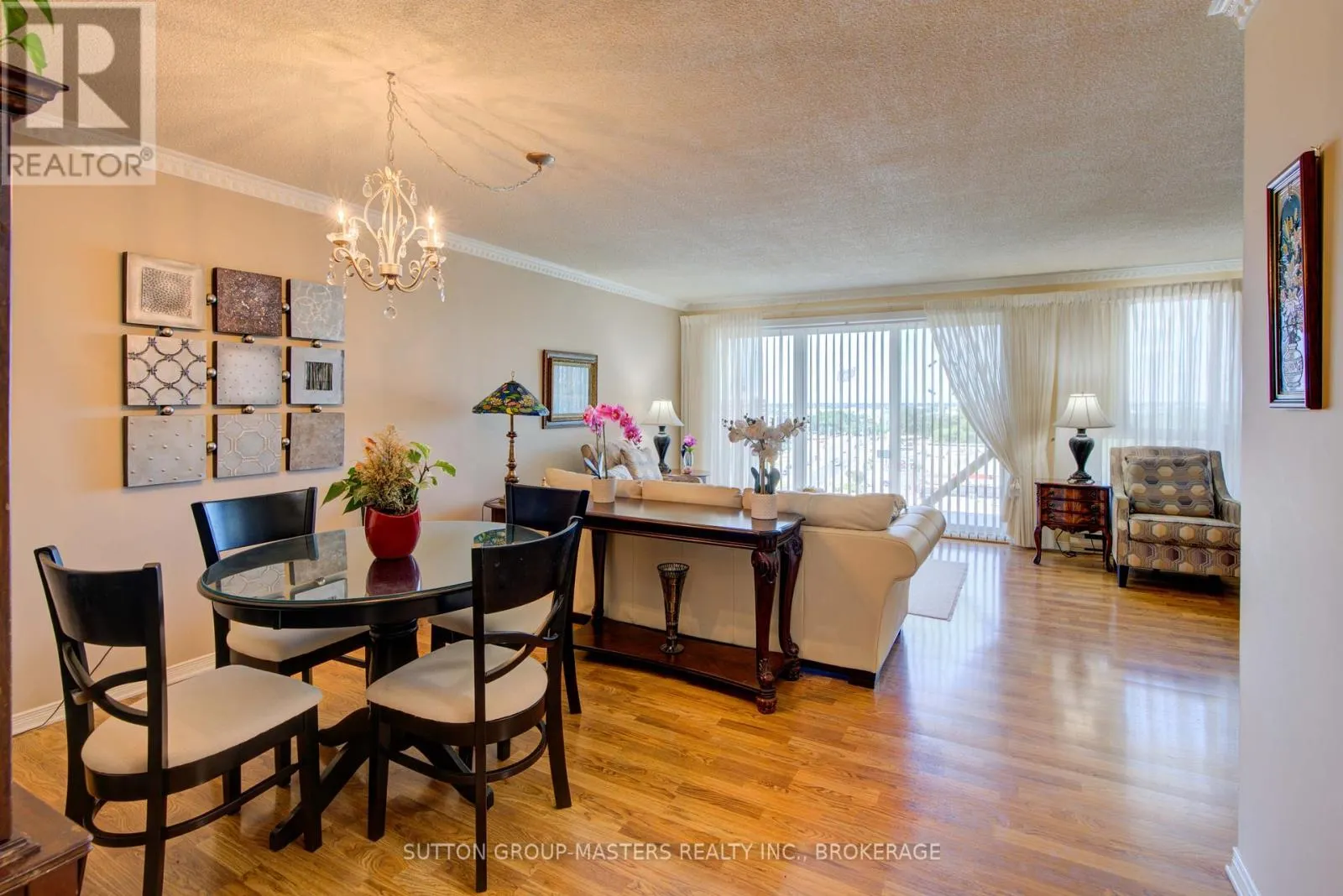 1004 - 257 BATH ROAD, #1004