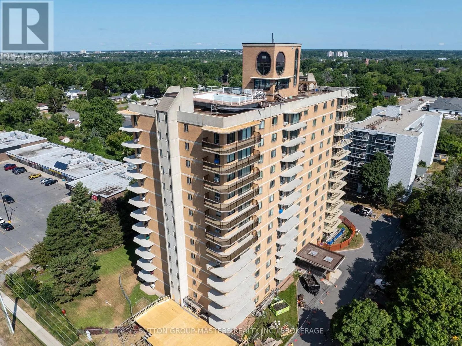 1004 - 257 BATH ROAD, #1004