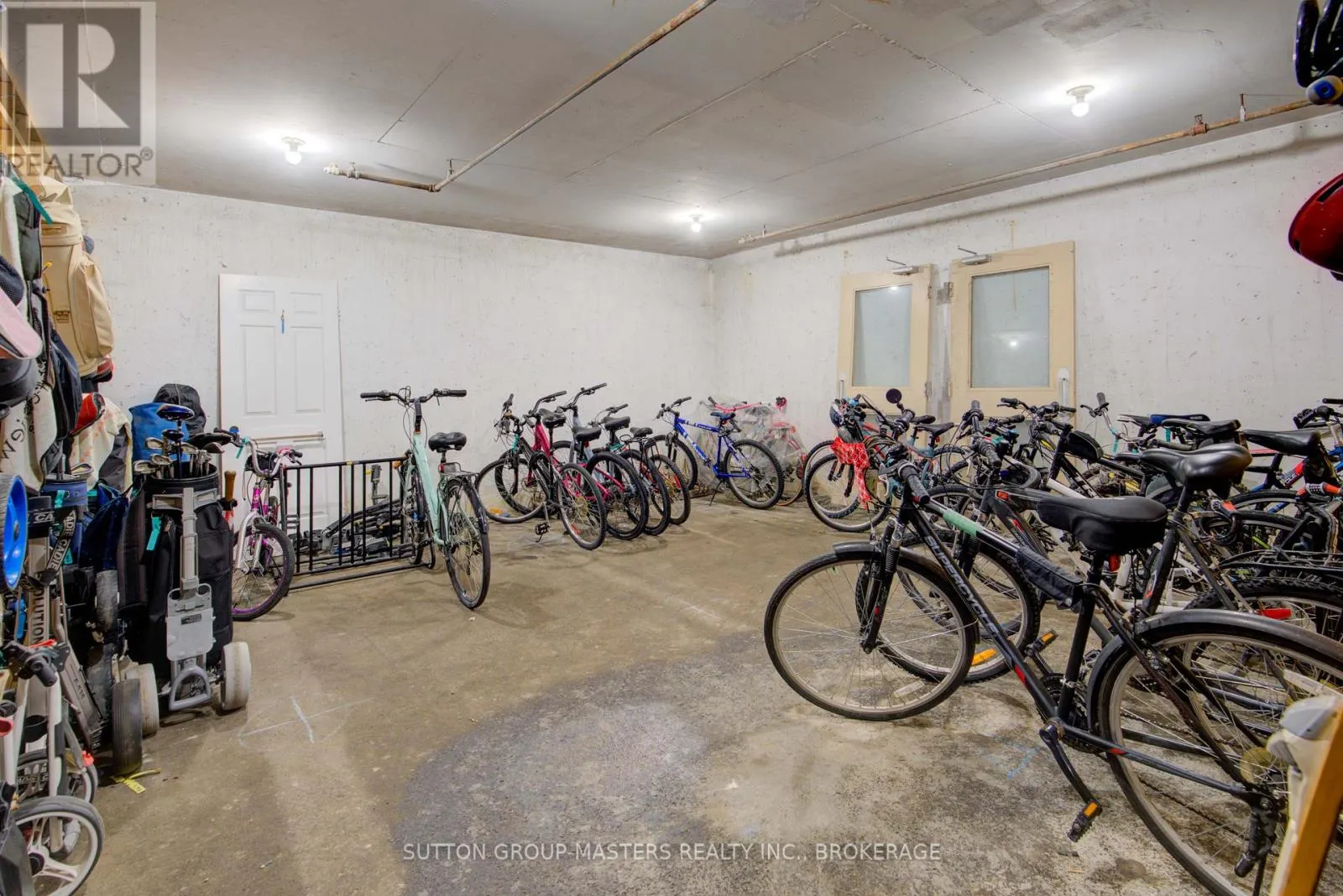 1004 - 257 BATH ROAD, #1004