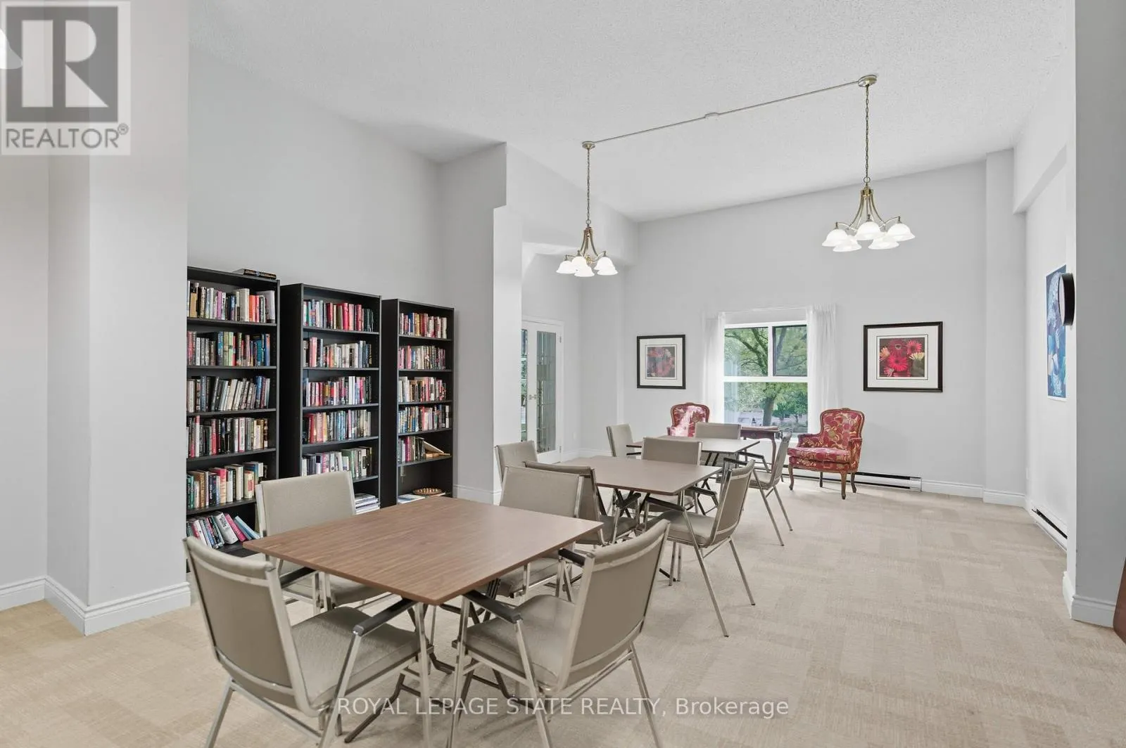 702 - 20 BERKLEY STREET