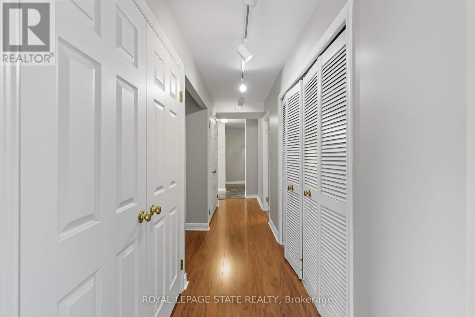 702 - 20 BERKLEY STREET