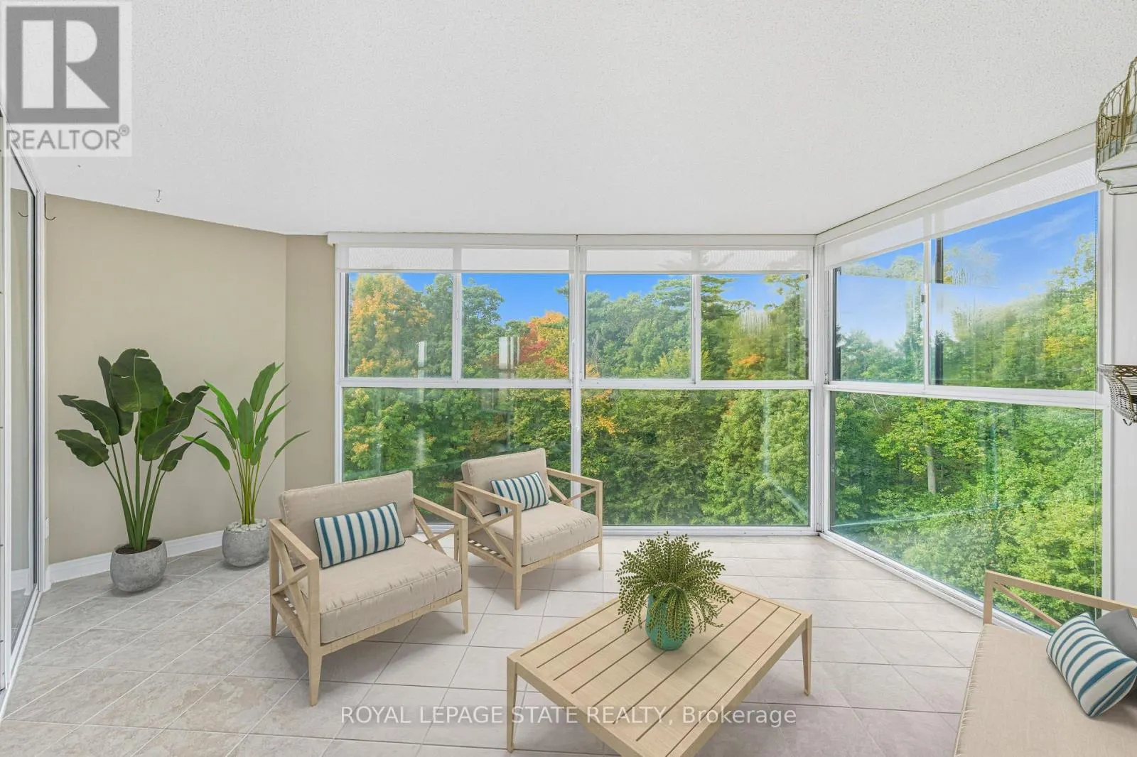 702 - 20 BERKLEY STREET