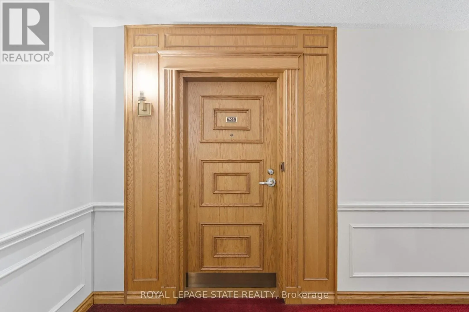 702 - 20 BERKLEY STREET