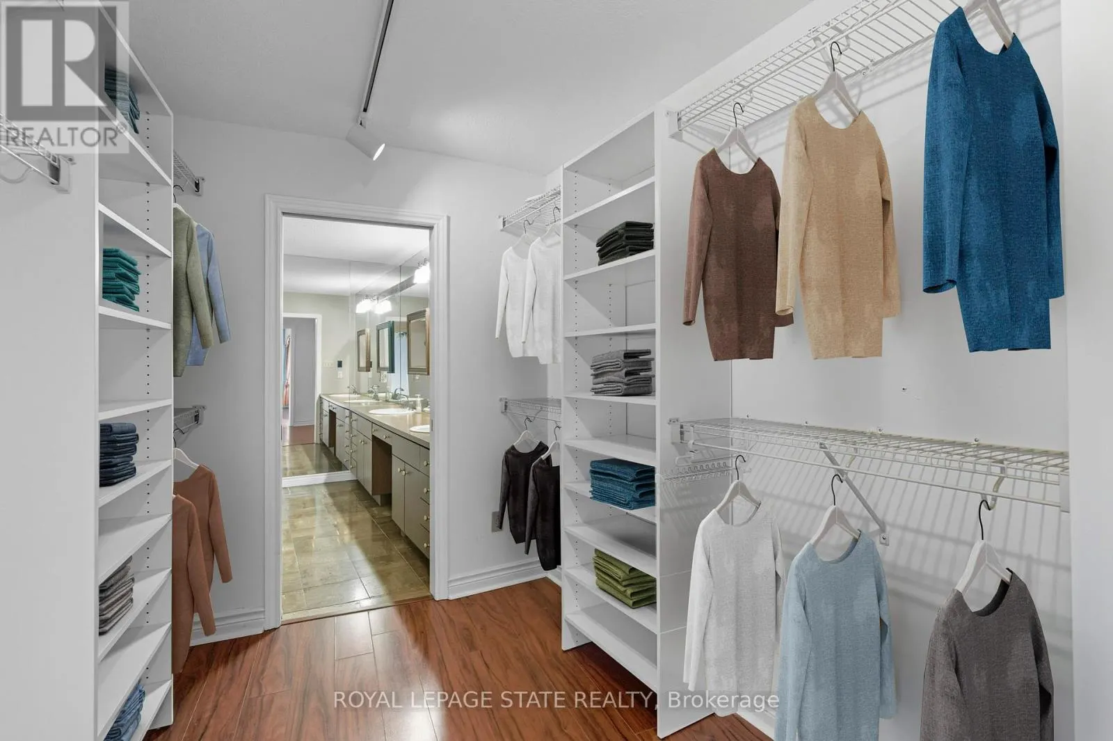 702 - 20 BERKLEY STREET