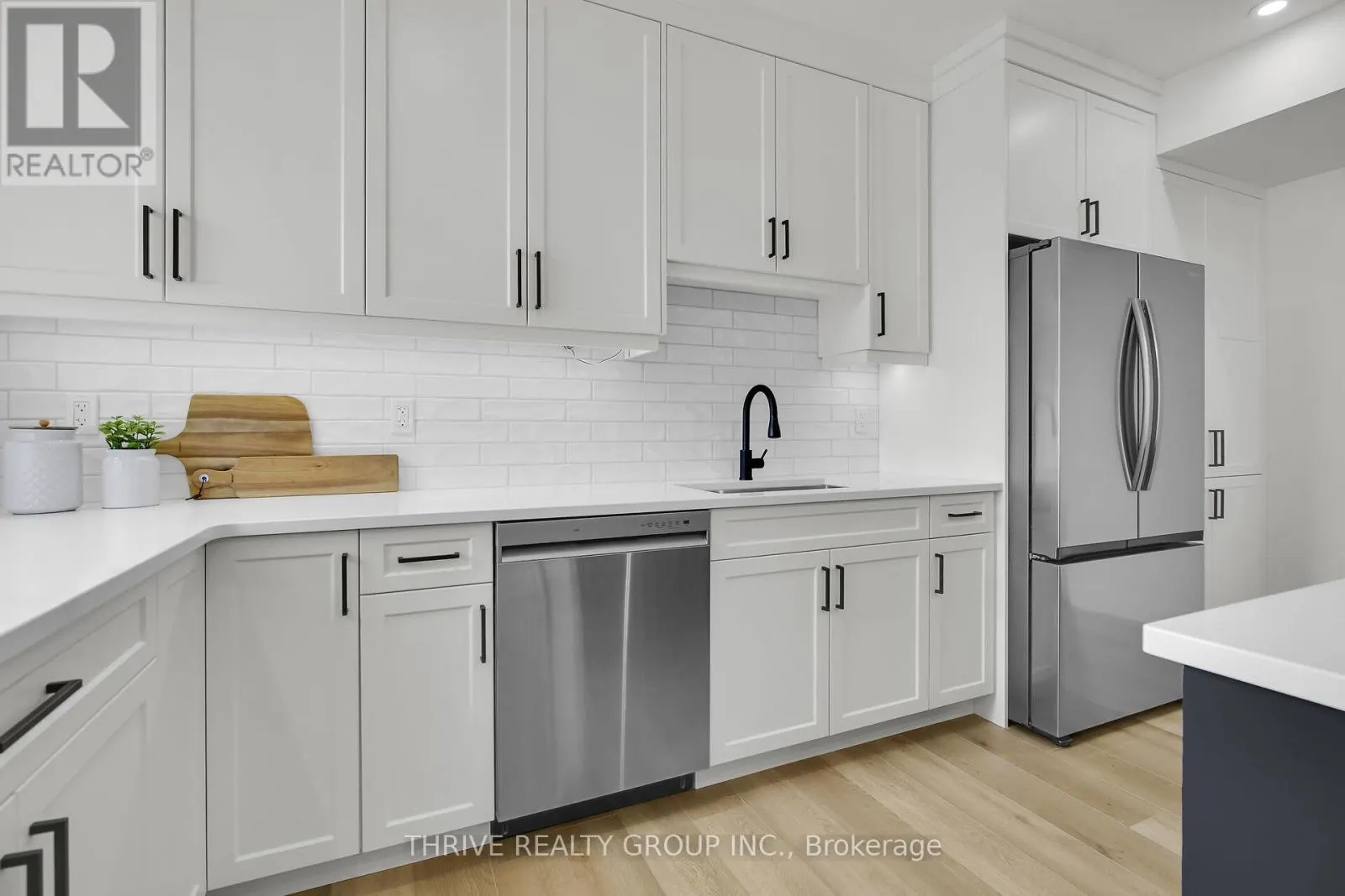 2 - 74 CHURCH STREET, #2