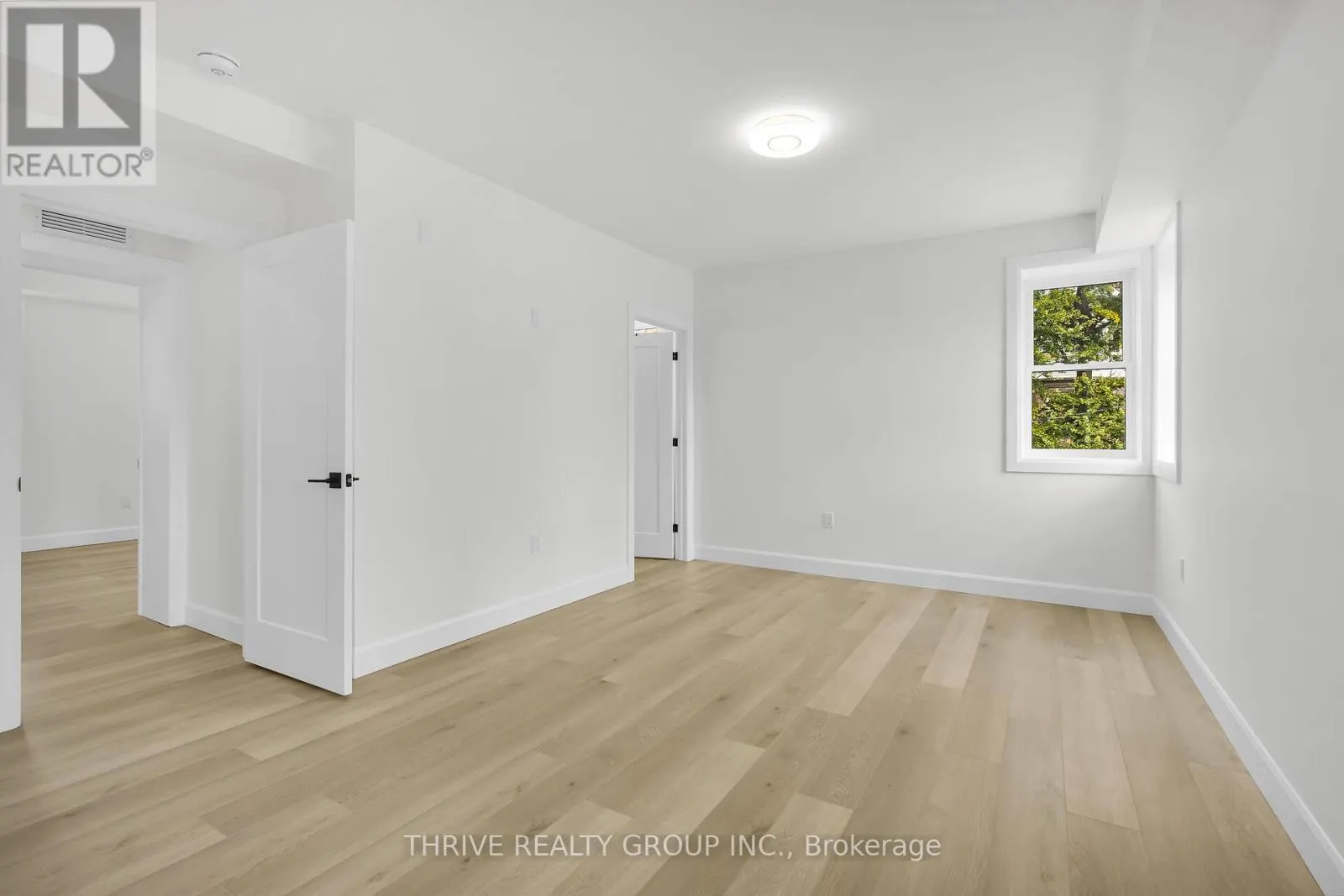 3 - 74 CHURCH STREET, #3