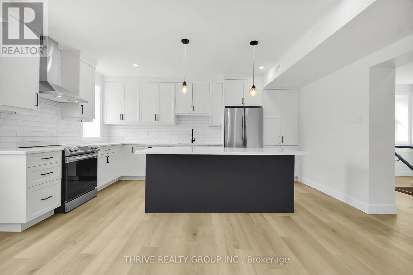 3 - 74 CHURCH STREET, #3