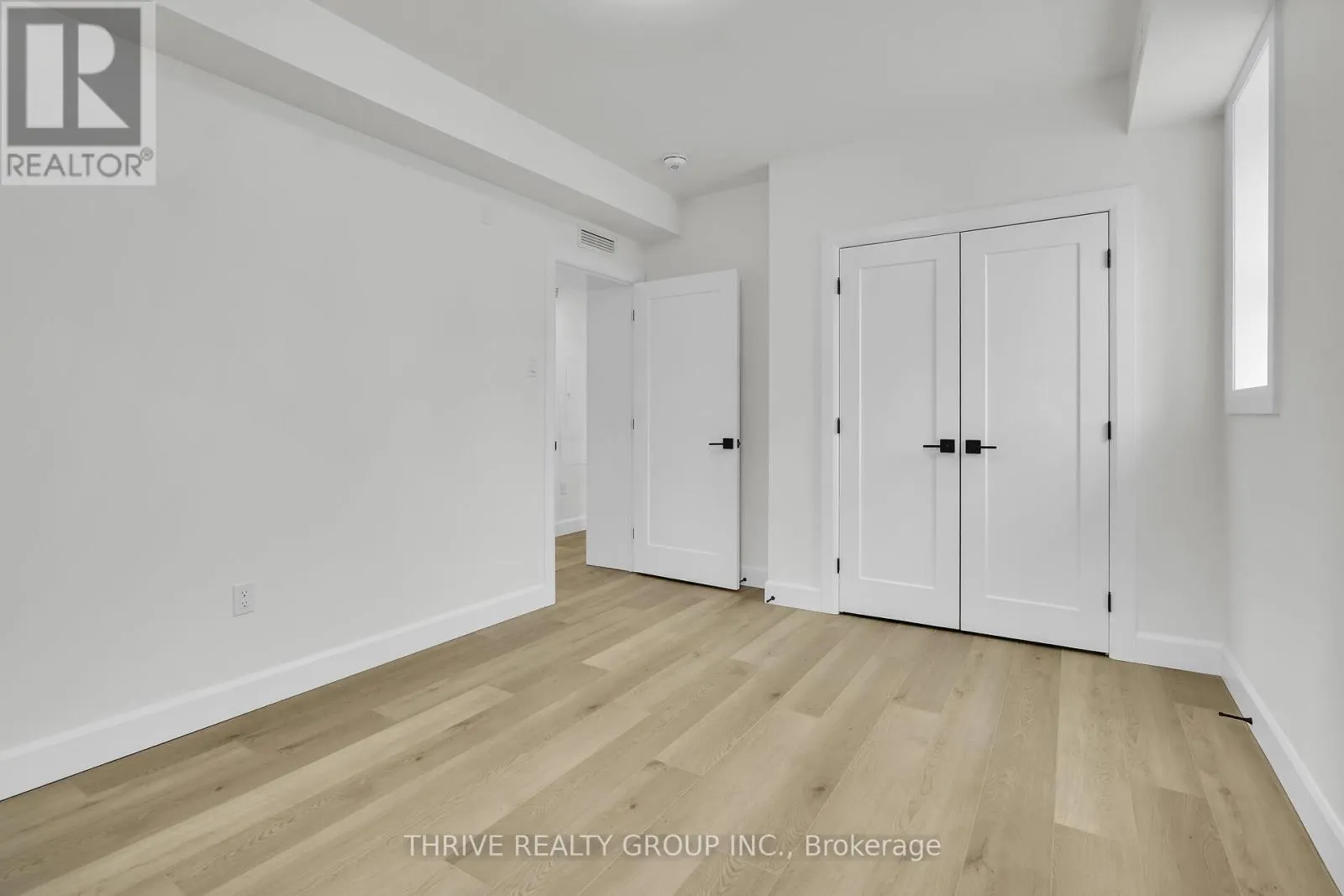 3 - 74 CHURCH STREET, #3