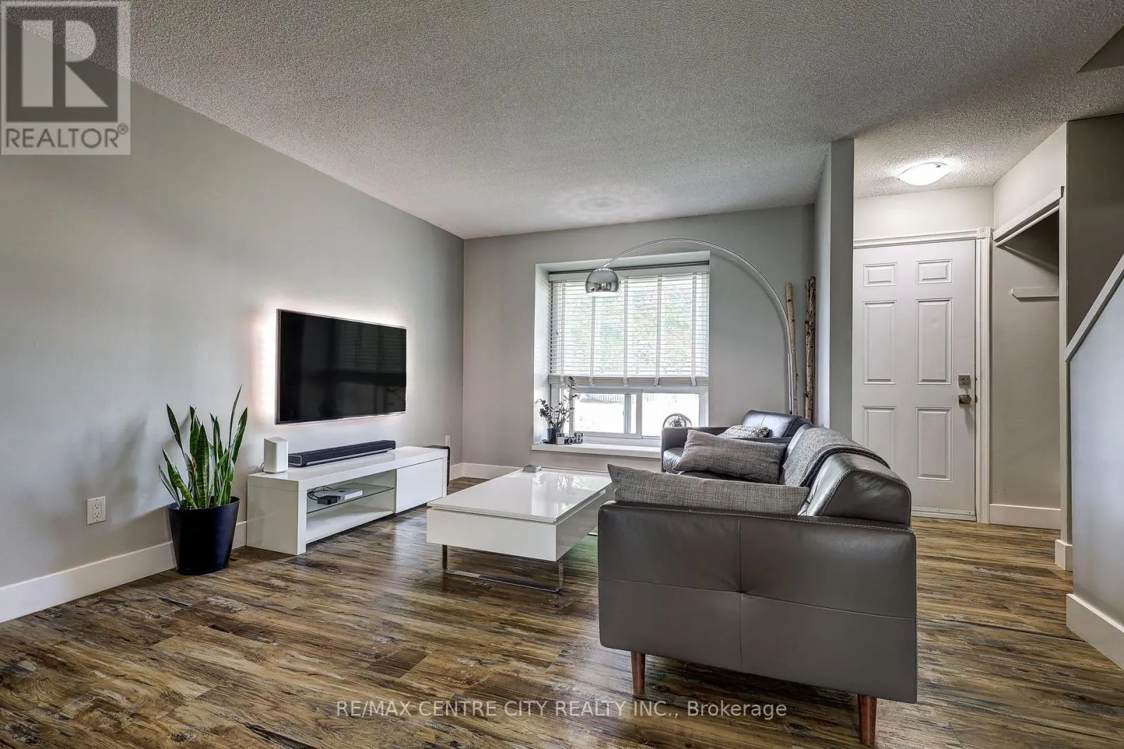 5 - 1443 HURON STREET, #5