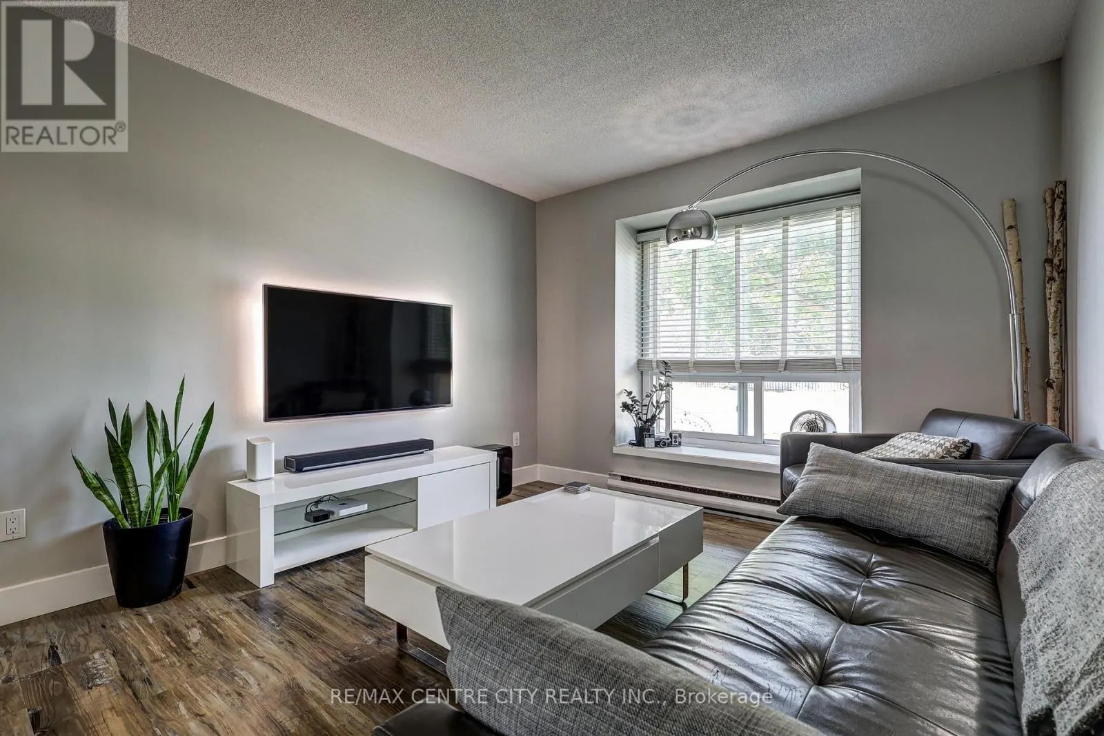 5 - 1443 HURON STREET, #5