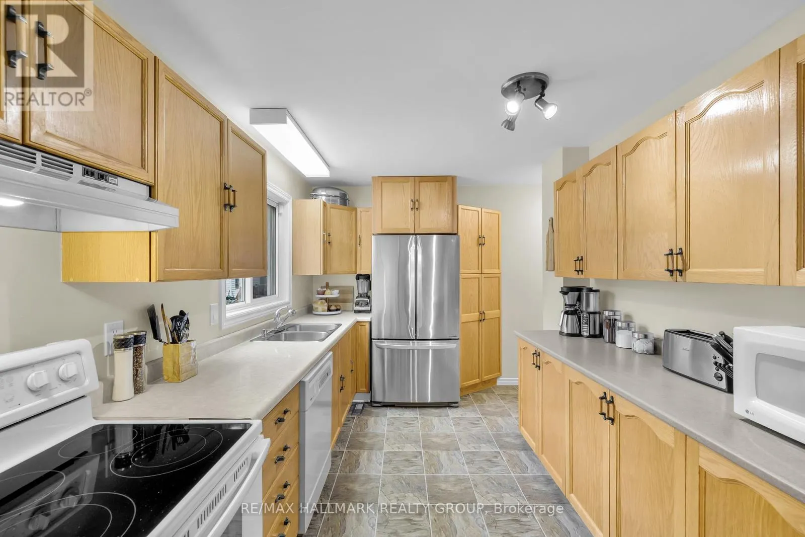 336 MCEACHERN CRESCENT