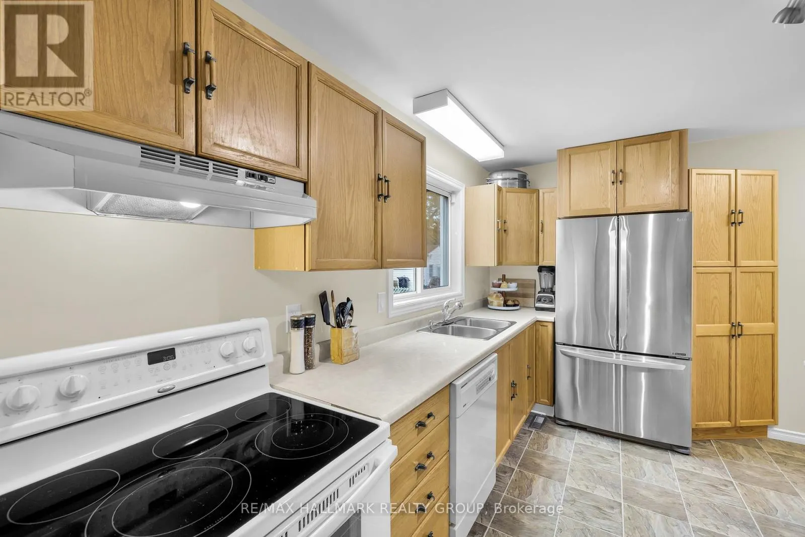 336 MCEACHERN CRESCENT