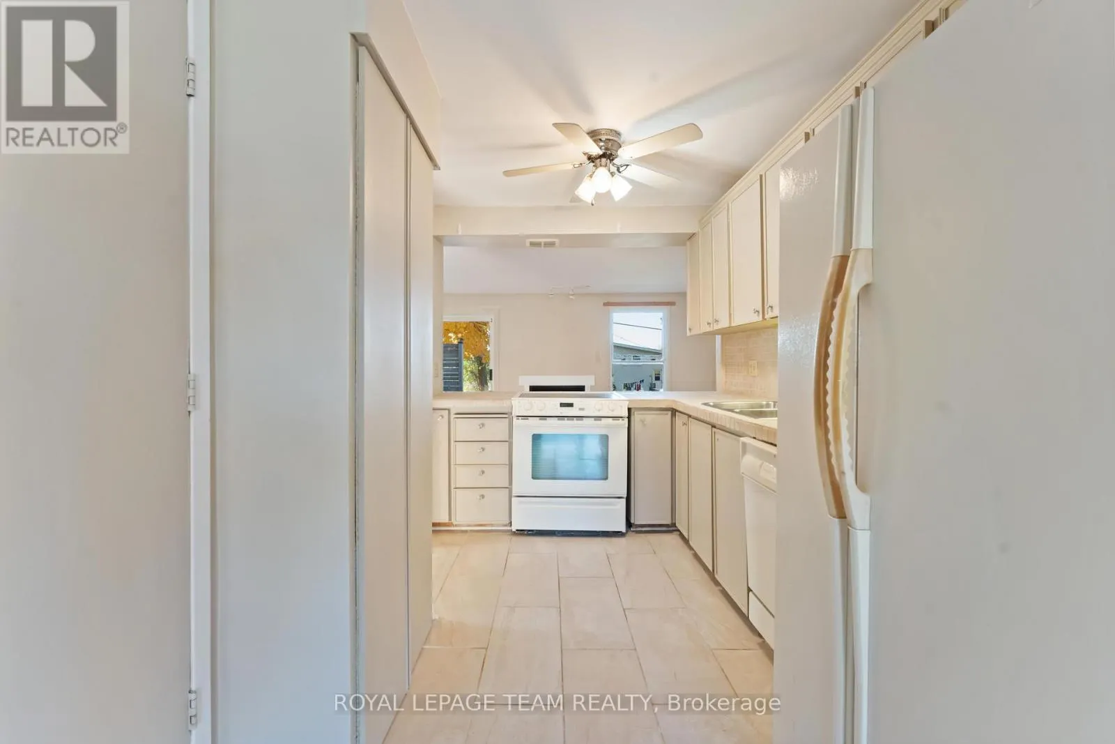 1094 ALENMEDE CRESCENT