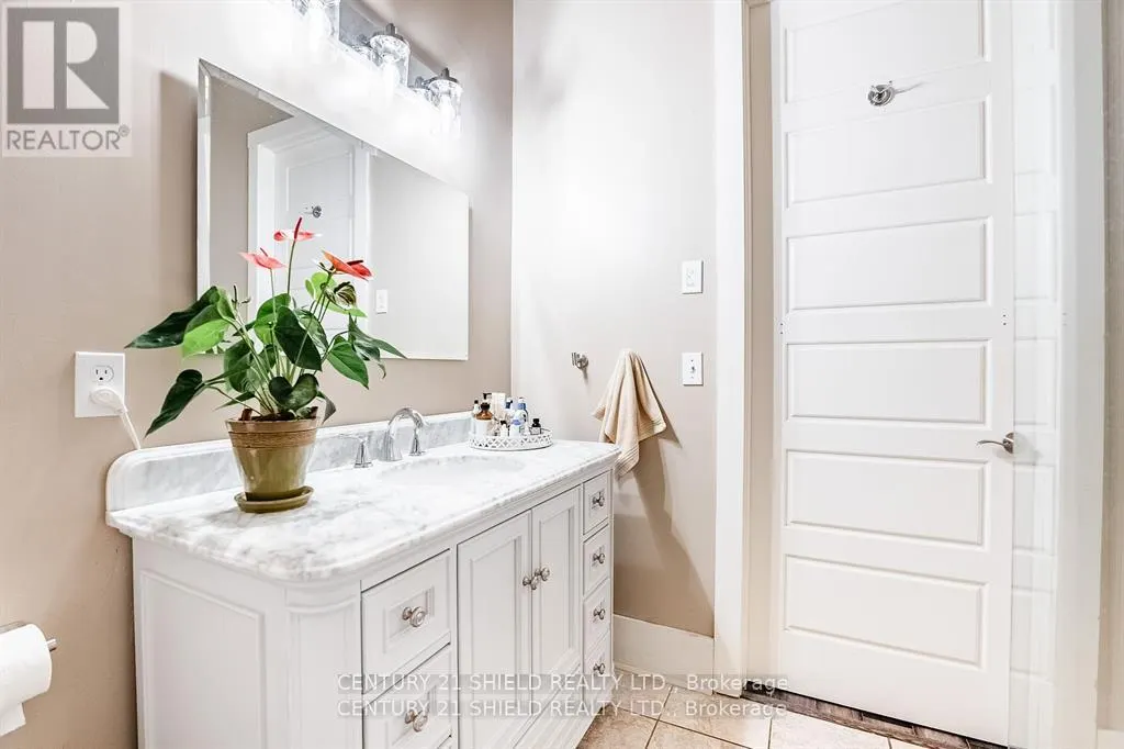 210 - 710 COTTON MILL STREET