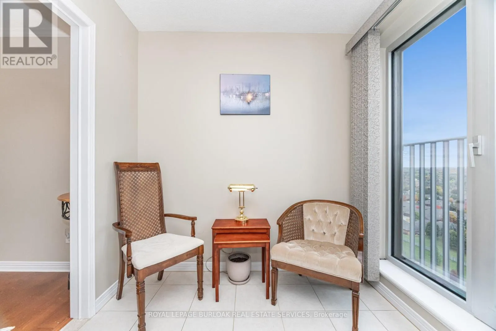 1602 - 190 HESPELER ROAD