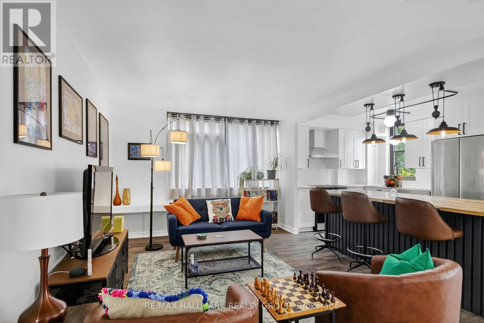 510 - 2871 RICHMOND ROAD