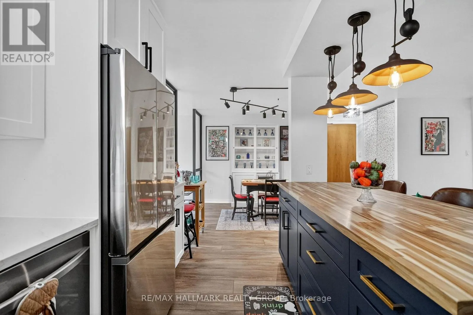 510 - 2871 RICHMOND ROAD