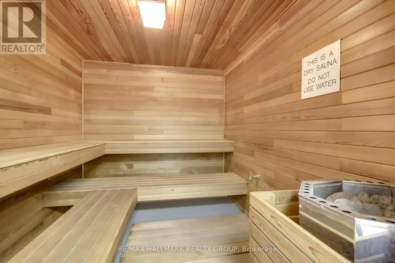 510 - 2871 RICHMOND ROAD