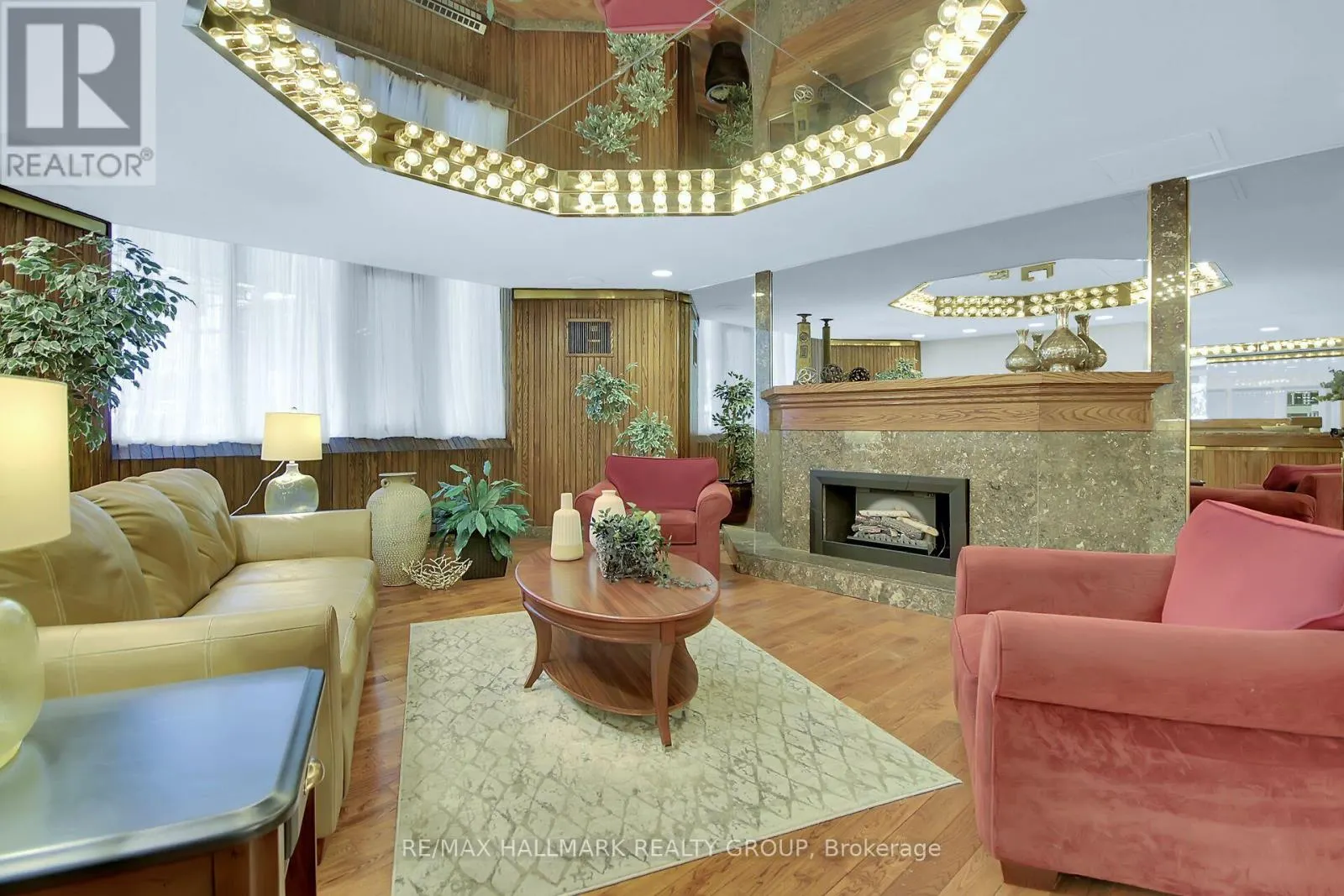 510 - 2871 RICHMOND ROAD