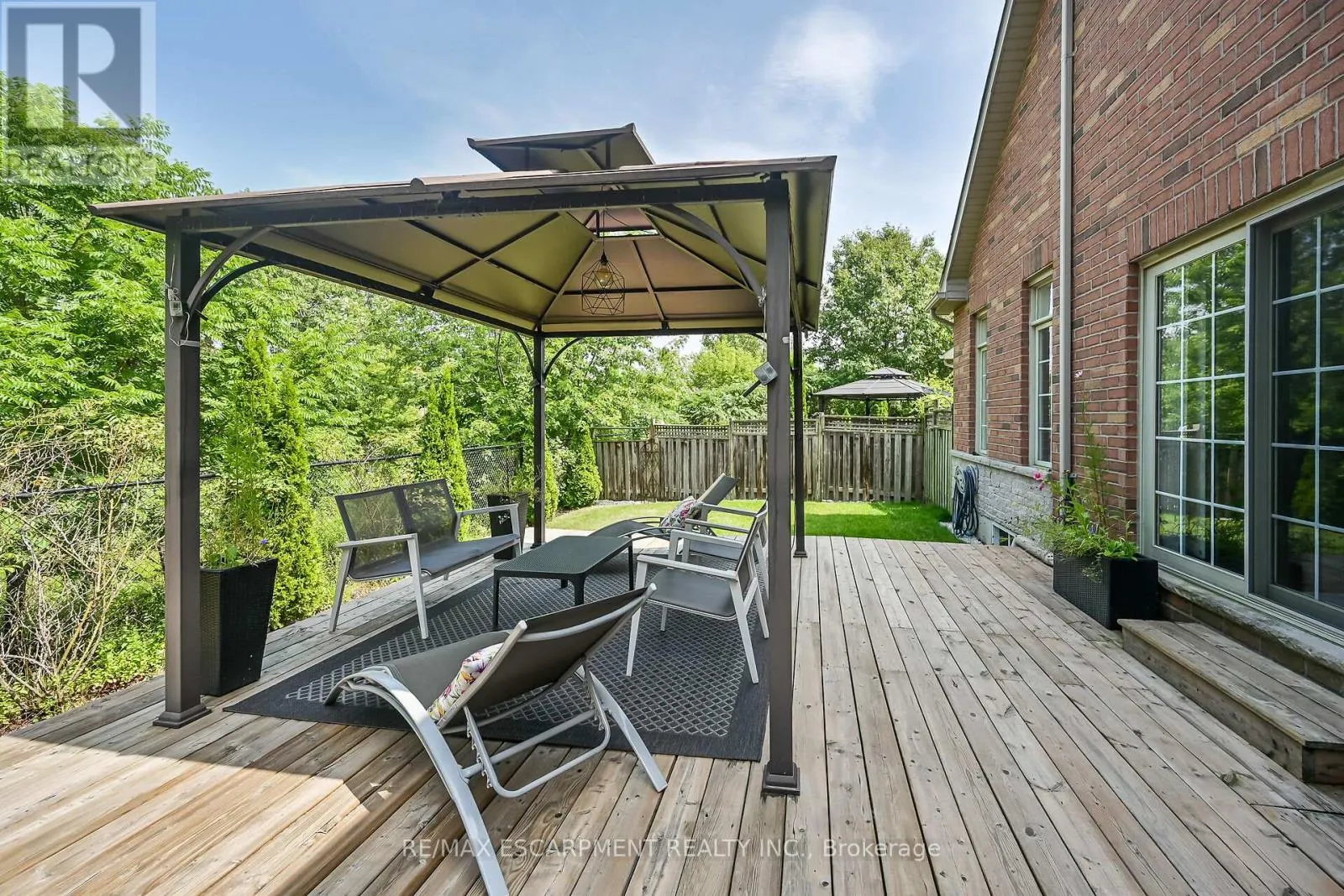 8 - 99 PANABAKER DRIVE