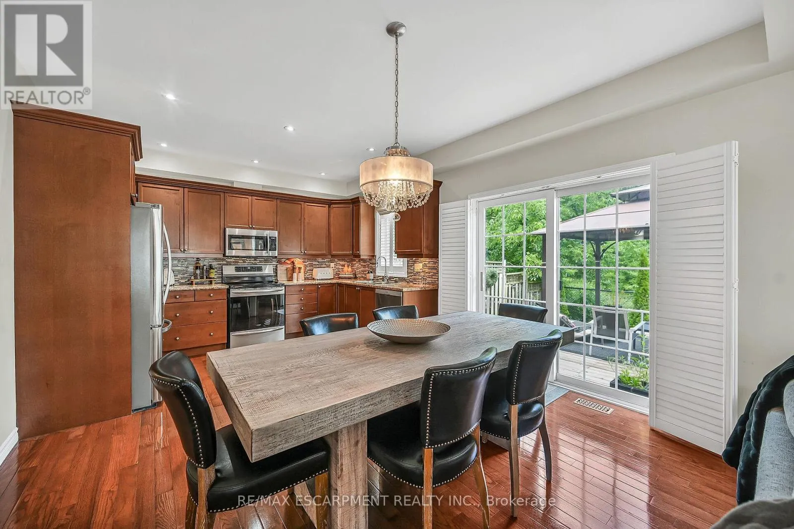 8 - 99 PANABAKER DRIVE