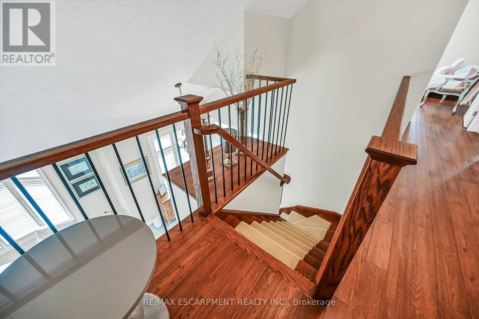 8 - 99 PANABAKER DRIVE