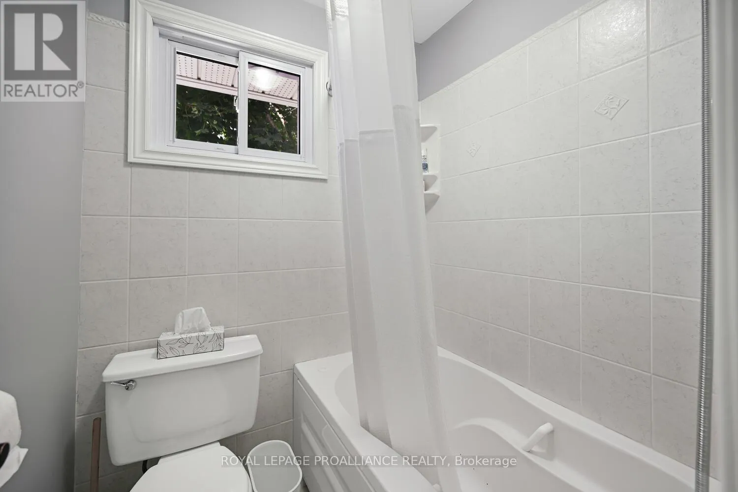 1346 BRIARWOOD DRIVE