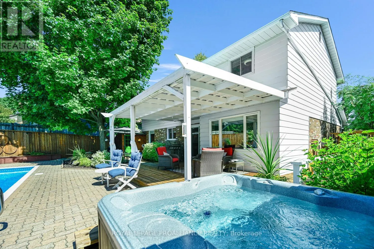 1346 BRIARWOOD DRIVE