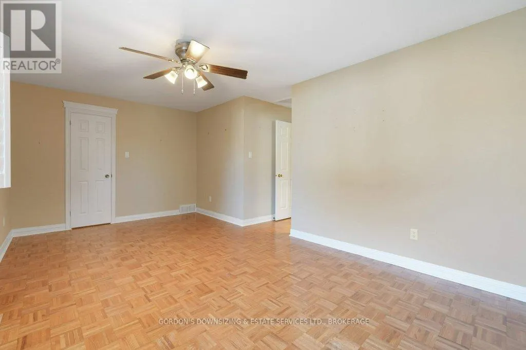 30 CHICKASAW CRESCENT