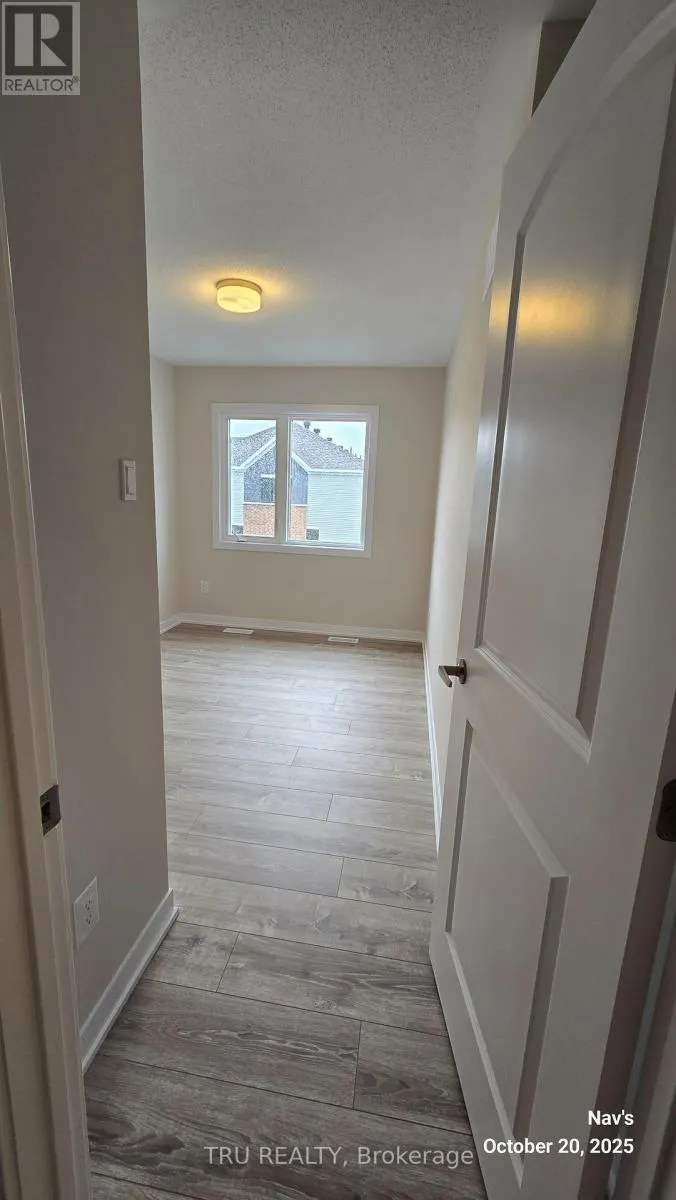 887 ANDESITE TERRACE