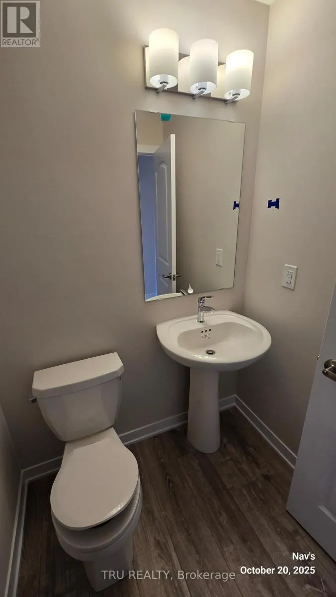 887 ANDESITE TERRACE