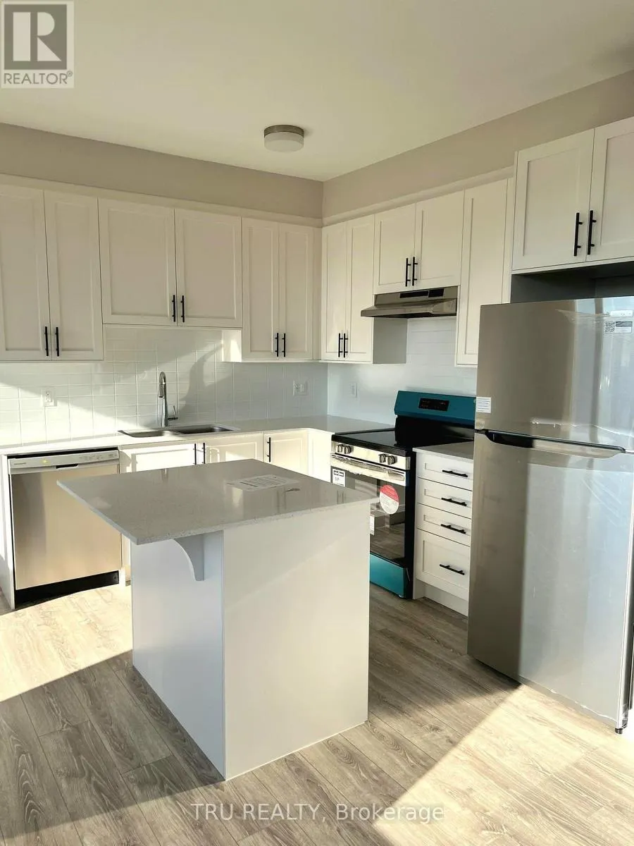 887 ANDESITE TERRACE