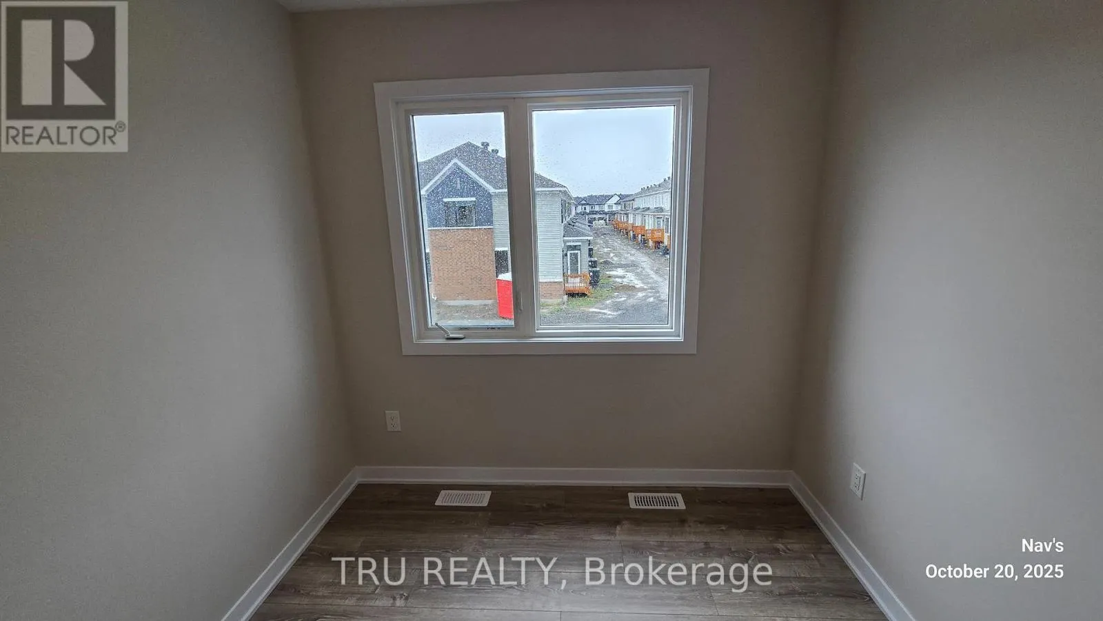 887 ANDESITE TERRACE