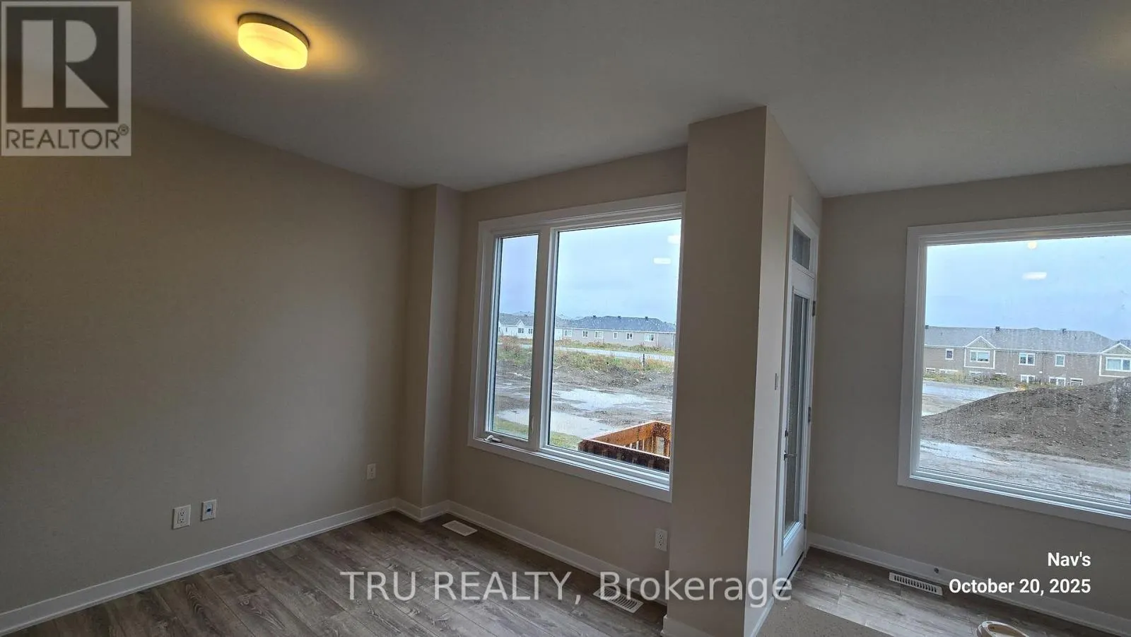 887 ANDESITE TERRACE