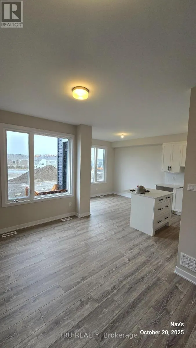 887 ANDESITE TERRACE