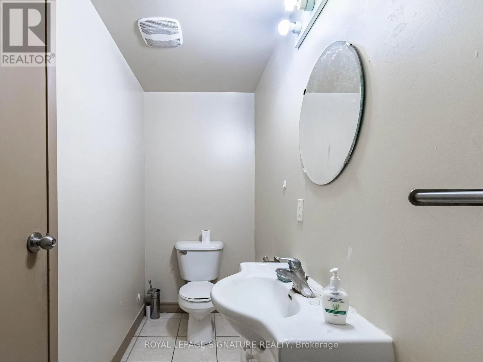 203 - 251 LESTER STREET