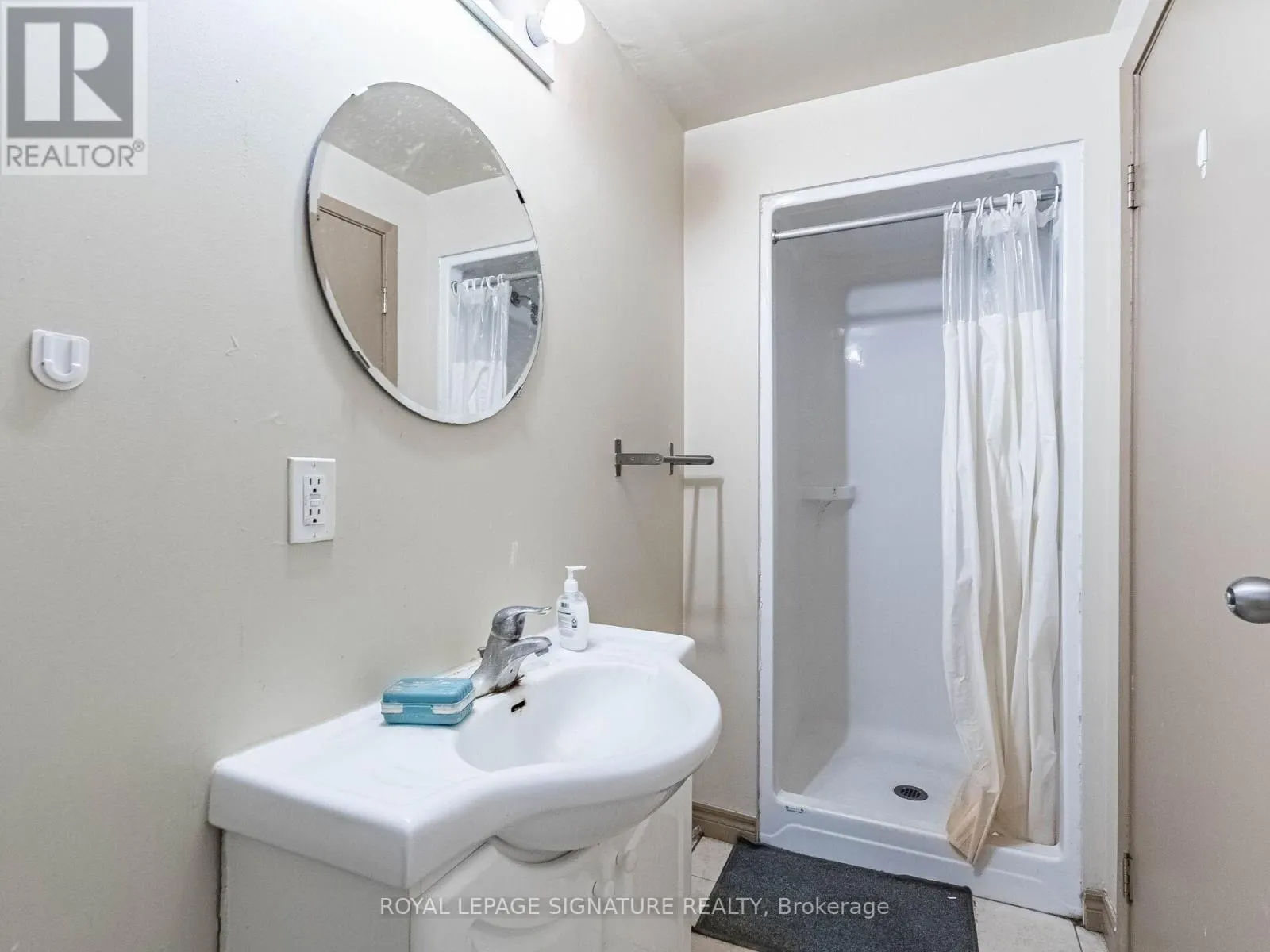 203 - 251 LESTER STREET