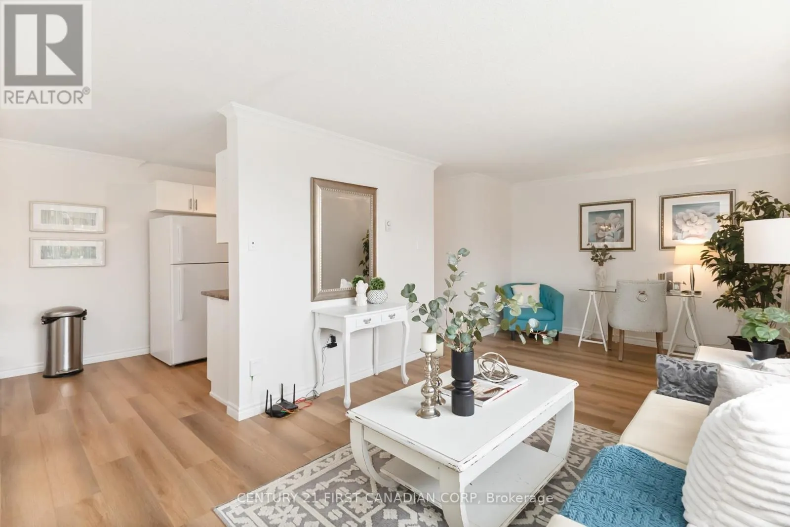 108 - 76 BASE LINE ROAD W, #108