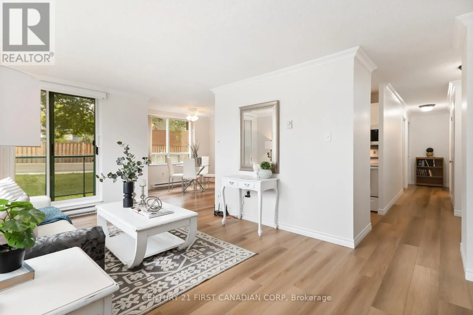 108 - 76 BASE LINE ROAD W, #108