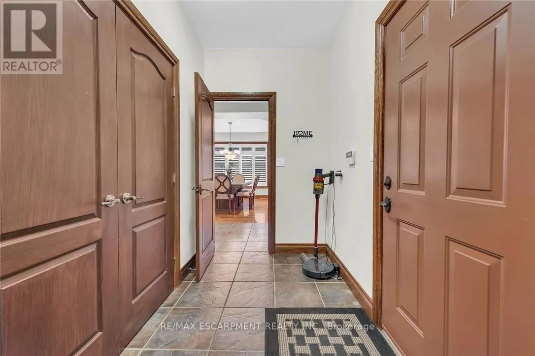 117 CHRISTOPHER DRIVE