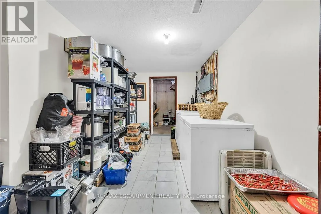 117 CHRISTOPHER DRIVE