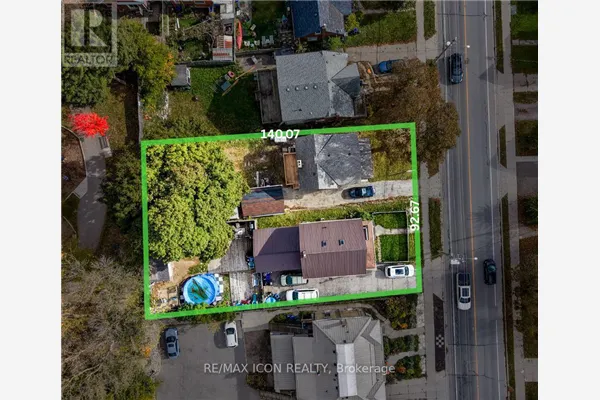 138 COURTLAND AVENUE E