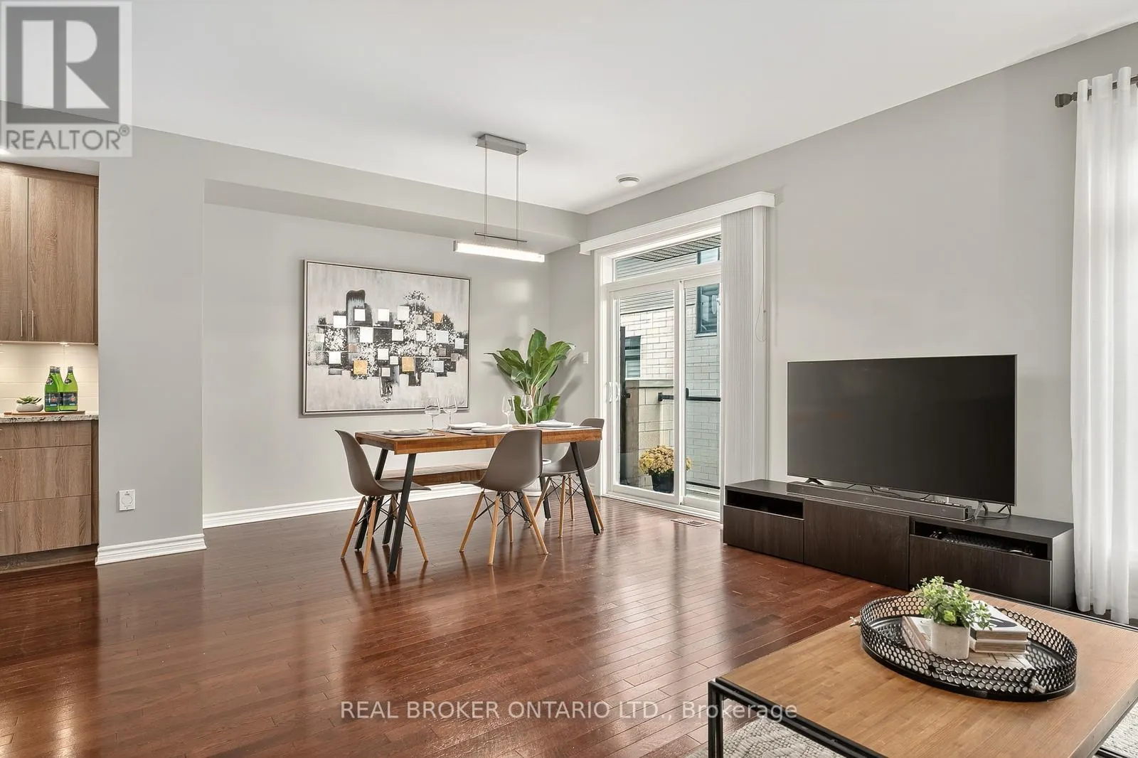 521 CHAPERAL PRIVATE